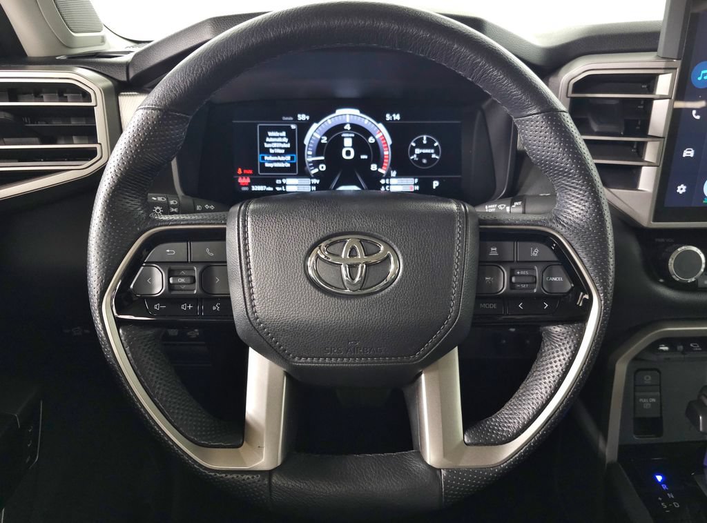 Used 2024 Toyota Tundra Limited AWD/4WD image 18