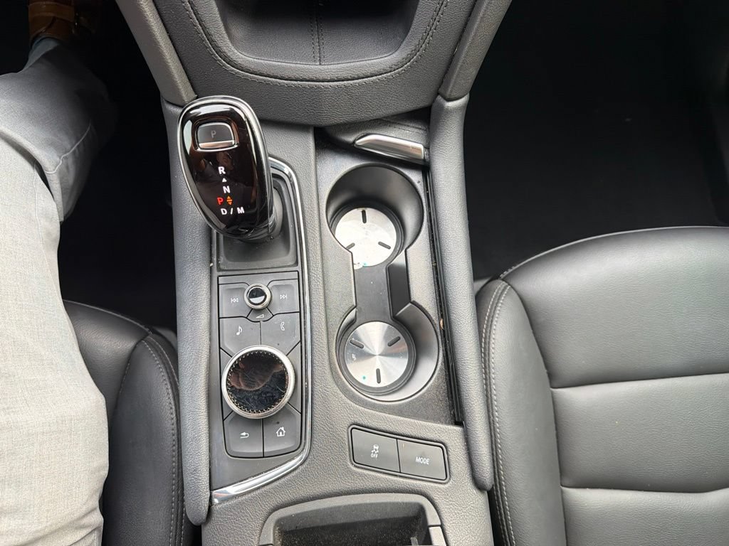 Certified 2023 Cadillac XT5 Luxury FWD image 12
