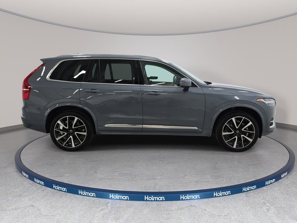 Used 2023 Volvo XC90 B6 Plus w/ Protection Package image 5