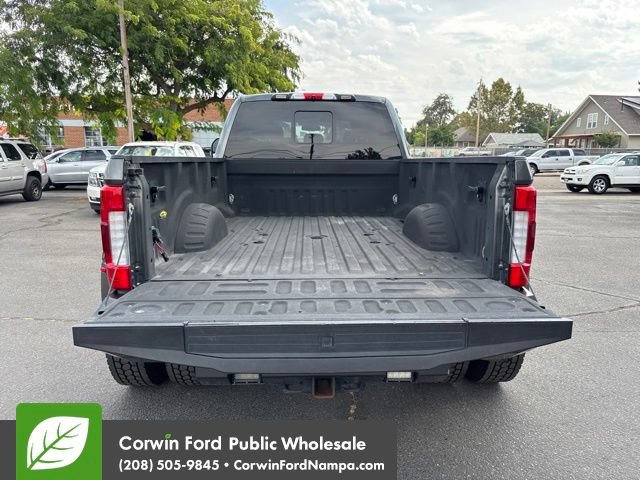 Used 2017 Ford F450 Platinum w/ Platinum Ultimate Package AWD/4WD image 29