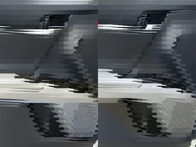 Used 2024 Toyota Camry LE w/ Convenience Package image 24