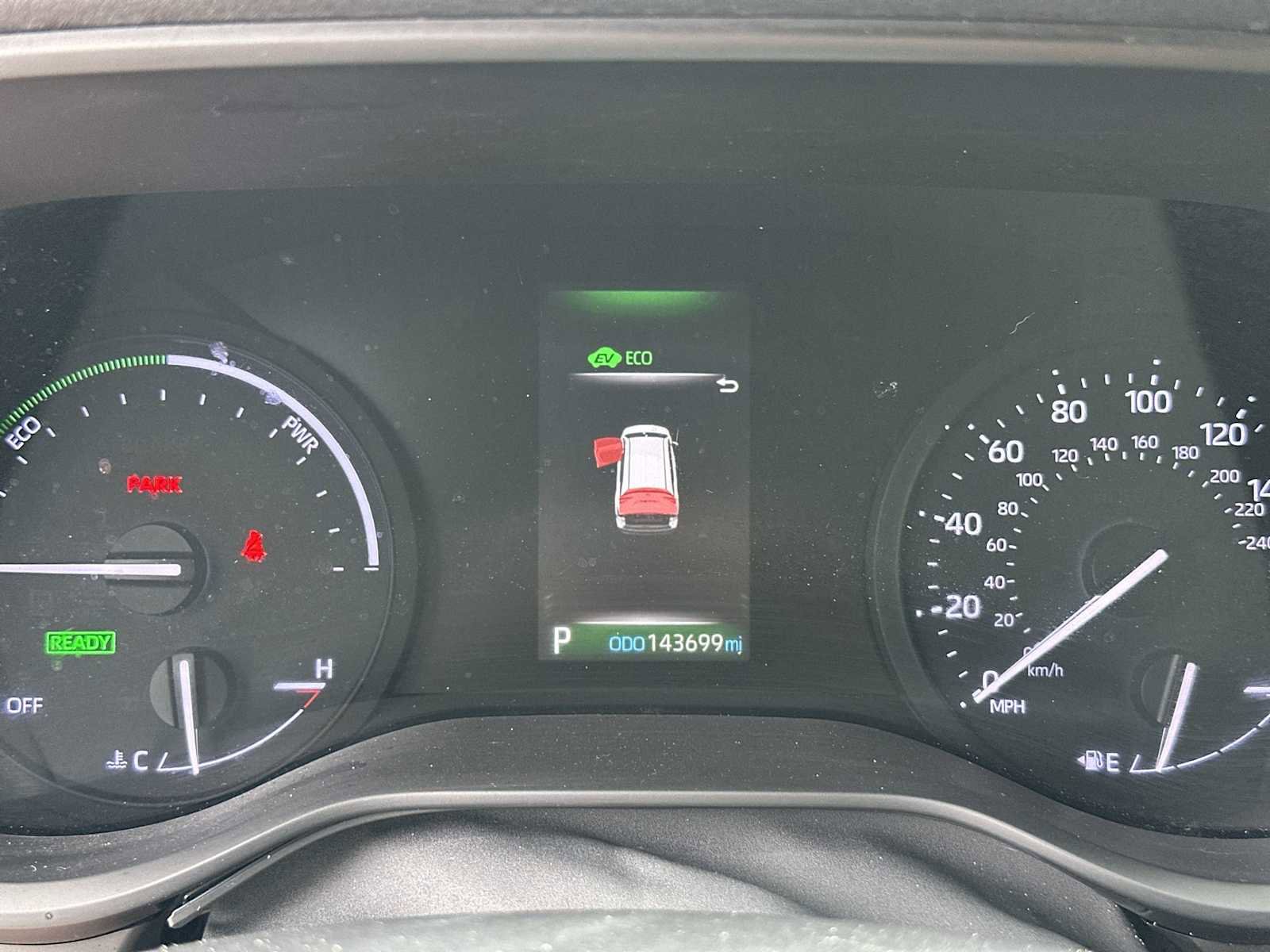 Used 2021 Toyota Sienna XSE image 24