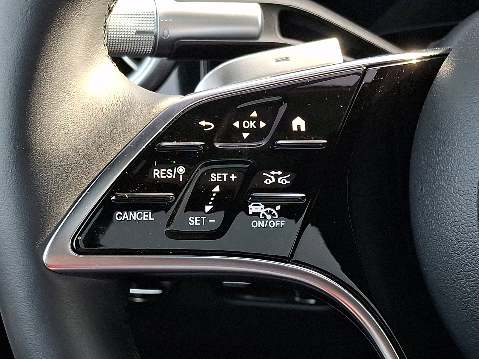 Certified 2023 Mercedes-Benz EQS 580 4MATIC image 22