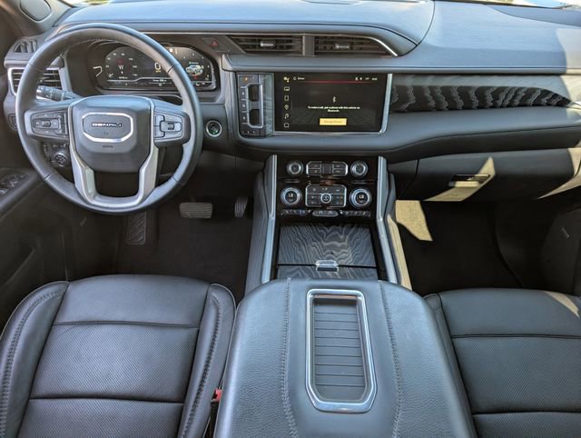 Certified 2023 GMC Yukon Denali AWD/4WD image 9