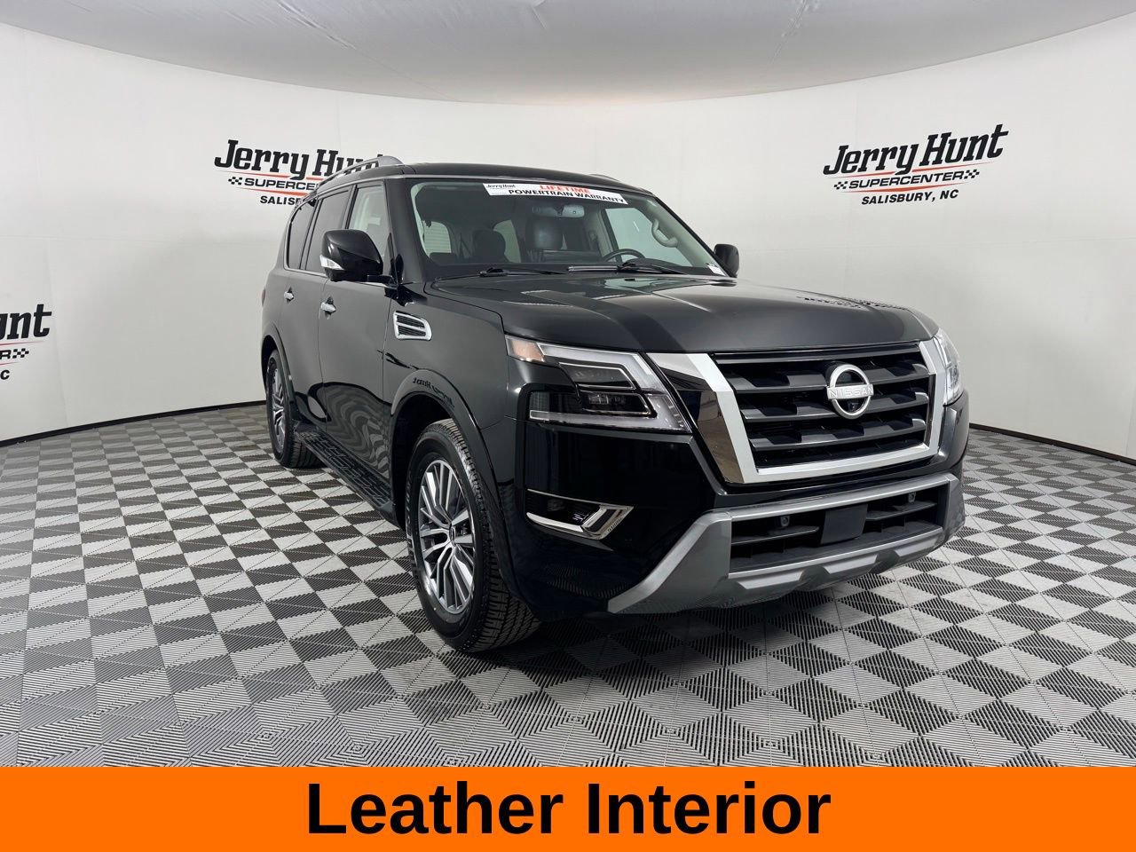 Used 2024 Nissan Armada SL w/ Captain's Chairs Package image 6