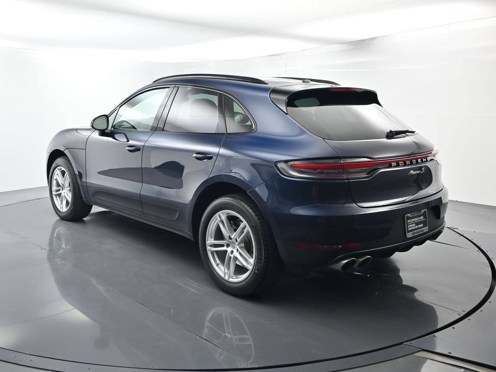 Certified 2020 Porsche Macan S AWD/4WD image 3