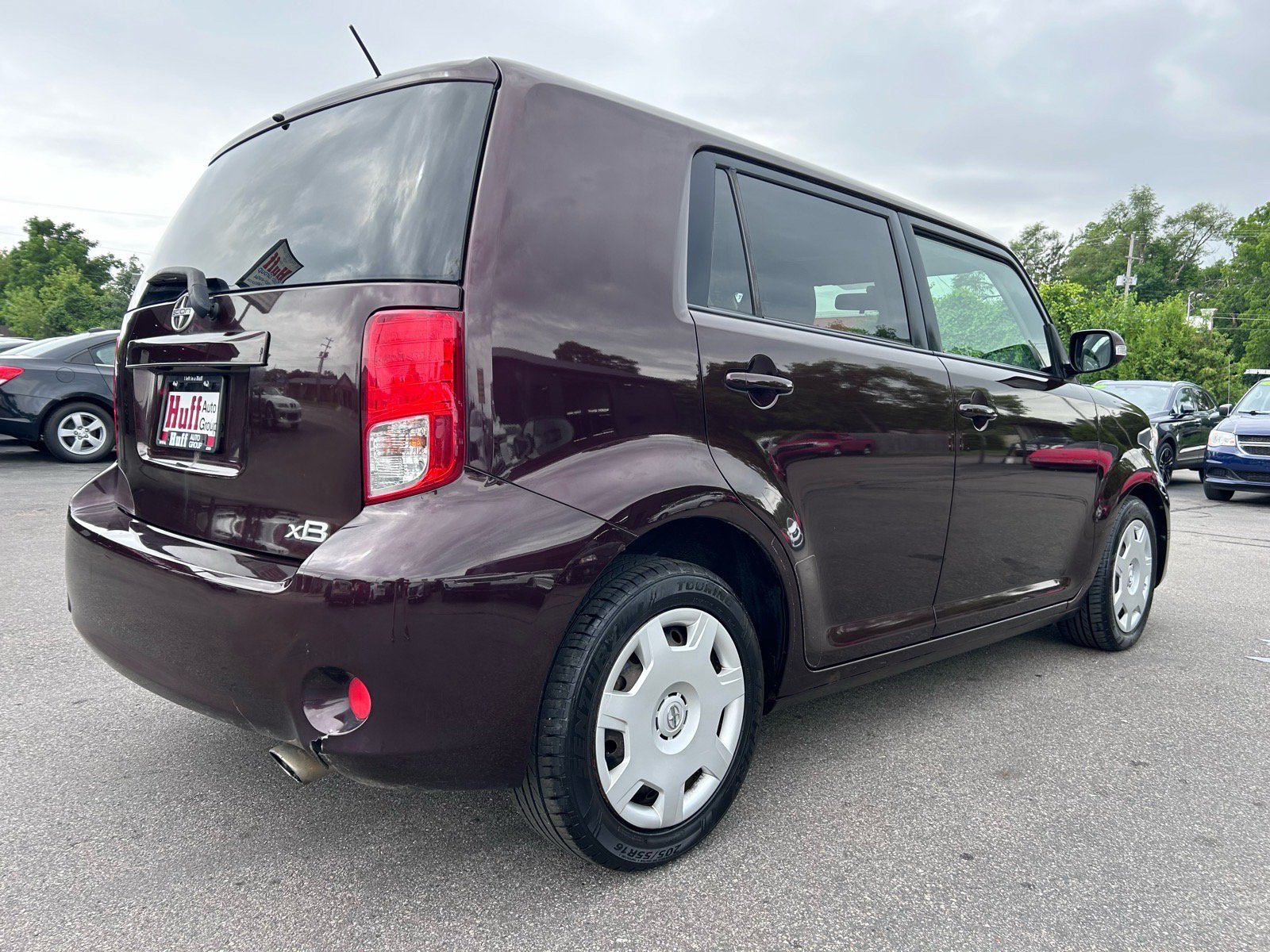 Used 2012 Scion xB FWD image 8