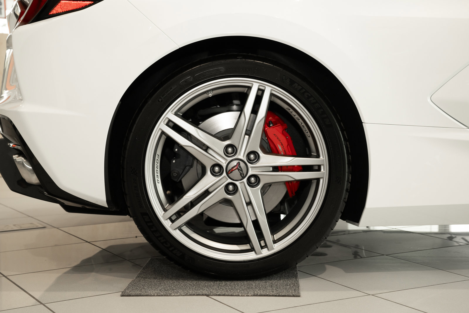 New 2026 Chevrolet Corvette Stingray Premium Cpe w/ Z51 Performance Package image 9