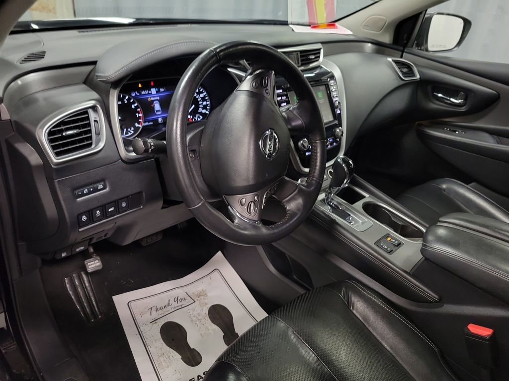 Used 2020 Nissan Murano SL w/ Moonroof Package image 14