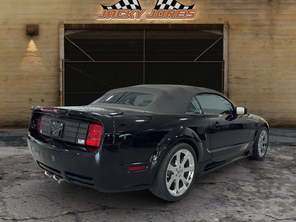 Used 2006 Ford Mustang GT RWD image 11