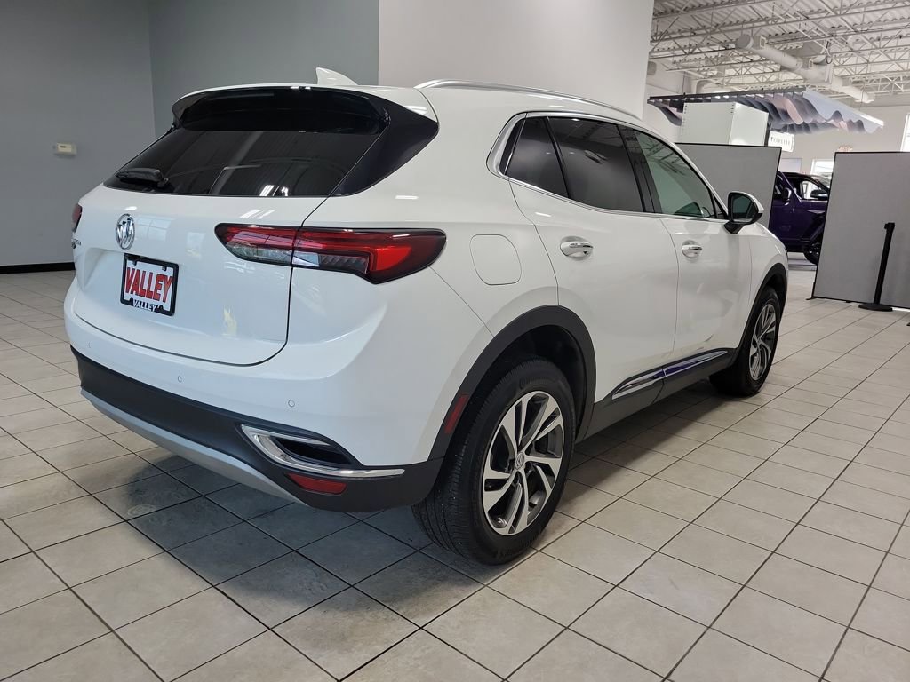 Used 2022 Buick Envision Essence w/ Safety Package image 7