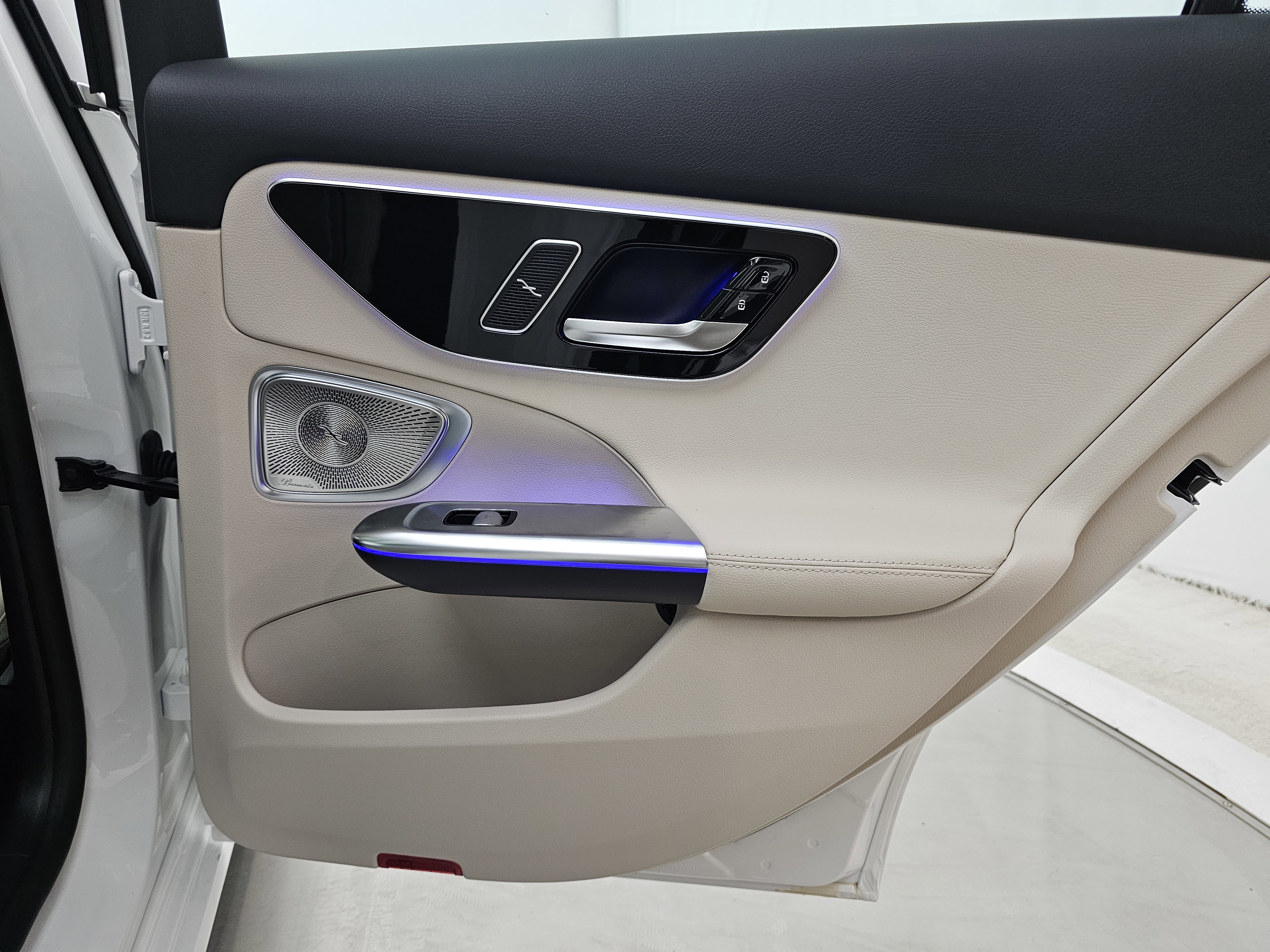 New 2026 Mercedes-Benz C 300 4MATIC Sedan image 29