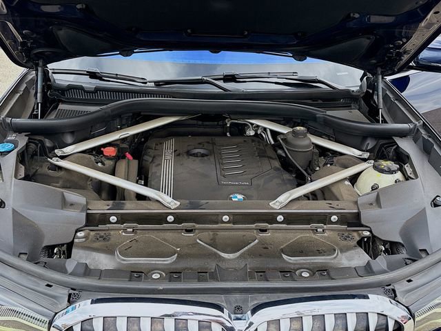 Used 2020 BMW X7 xDrive40i w/ Premium Package image 28