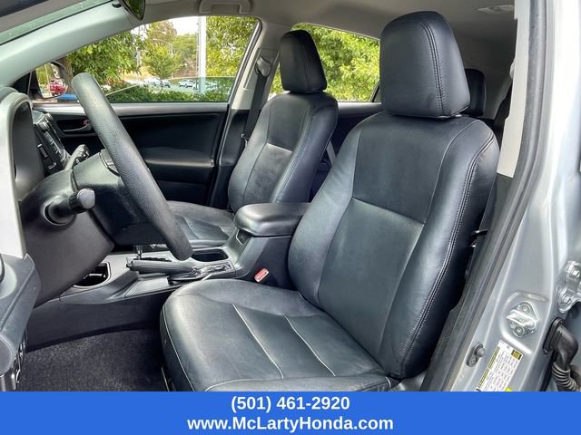Used 2018 Toyota RAV4 LE FWD image 7