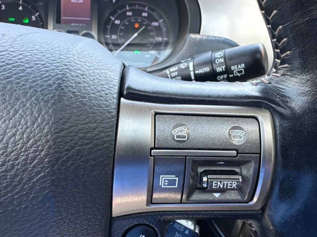 Used 2018 Lexus GX 460 Premium w/ Premium Package AWD/4WD image 17