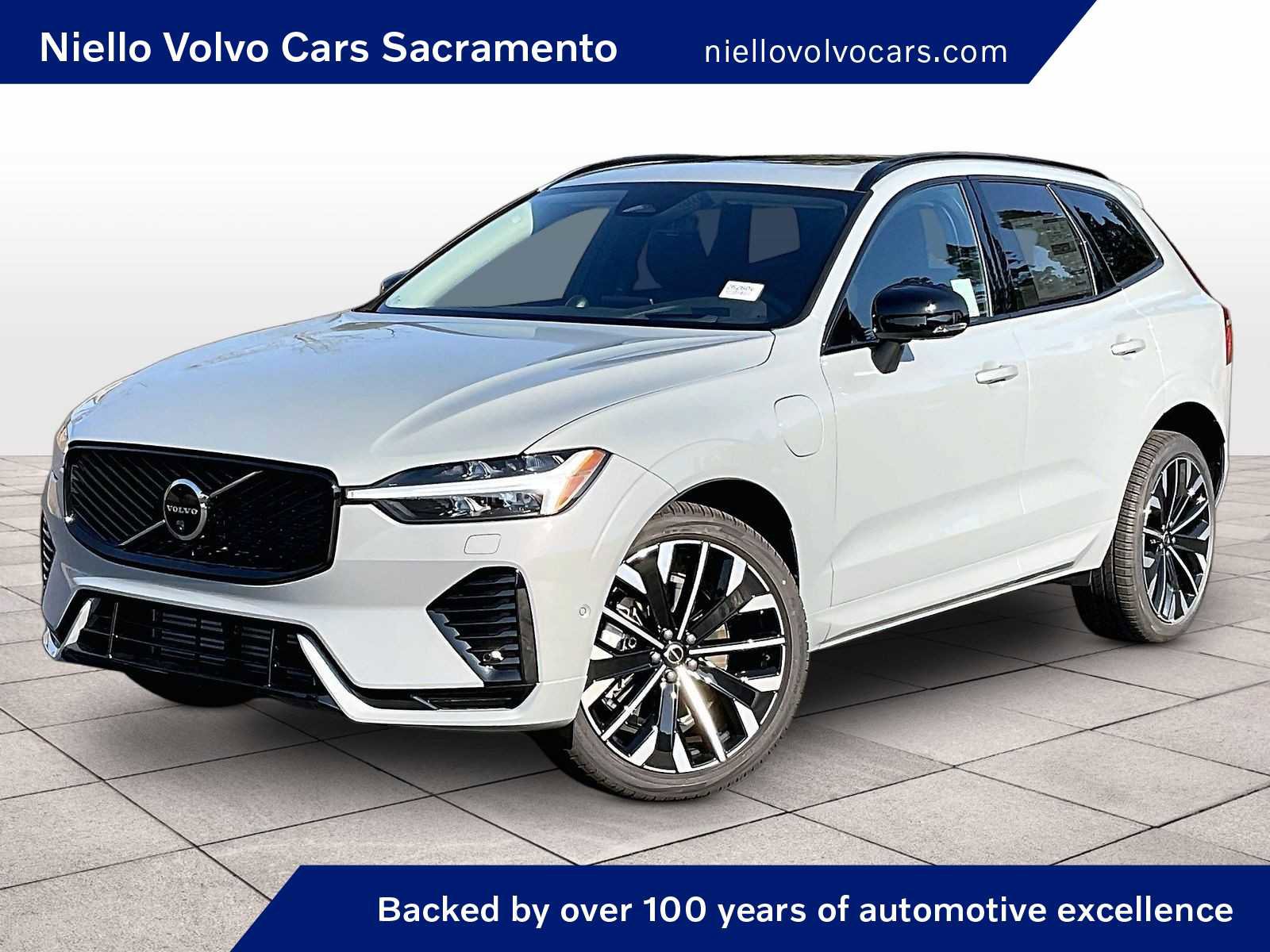 New 2026 Volvo XC60 T8 Ultra w/ Climate Package