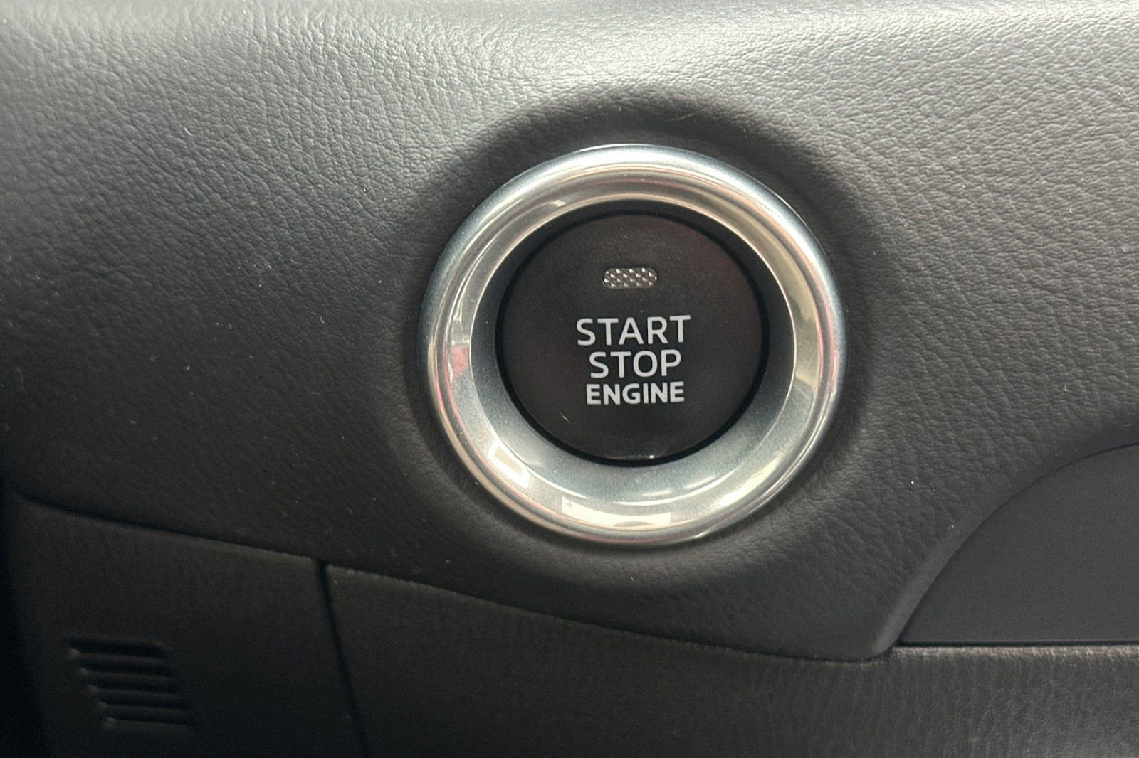 Used 2023 MAZDA CX-5 Carbon Edition image 23