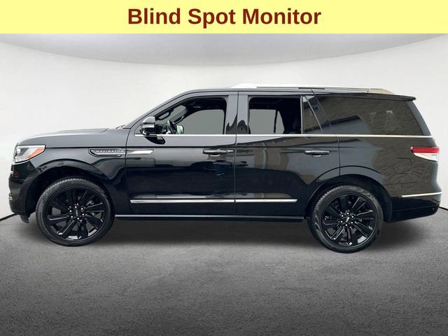 Used 2024 Lincoln Navigator Reserve image 6