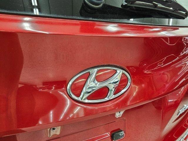 Used 2012 Hyundai Tucson GLS image 39