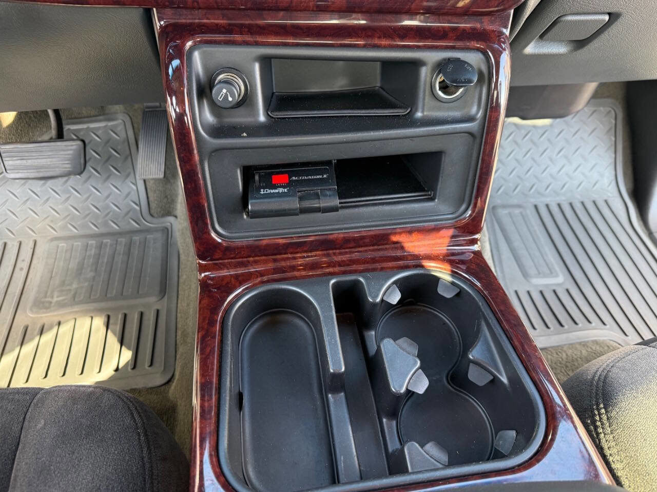 Used 2006 Chevrolet Silverado 2500 LT w/ Skid Plate Package AWD/4WD image 11
