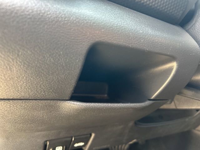 Used 2021 Nissan Kicks SV FWD image 18