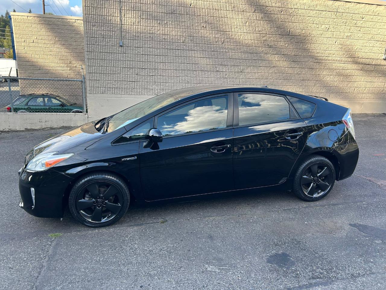 Used 2013 Toyota Prius Persona Series FWD image 8