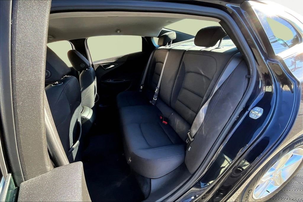 Certified 2022 Chevrolet Malibu LS image 20