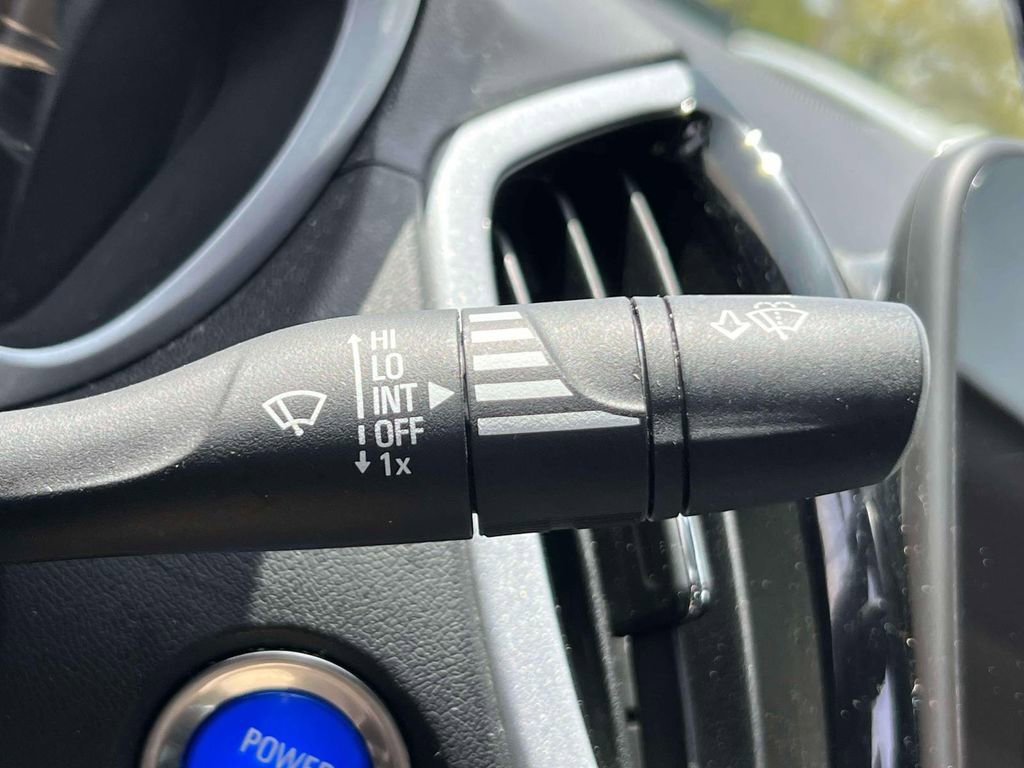 Used 2018 Chevrolet Volt LT w/ Comfort Package FWD image 26