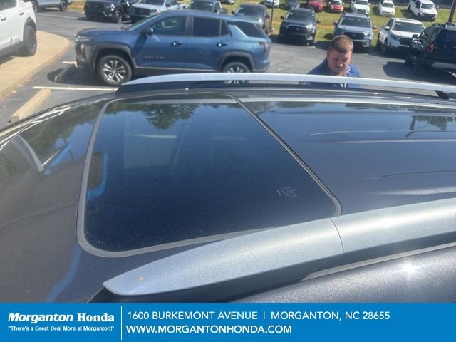 Used 2018 Toyota RAV4 XLE AWD/4WD image 7