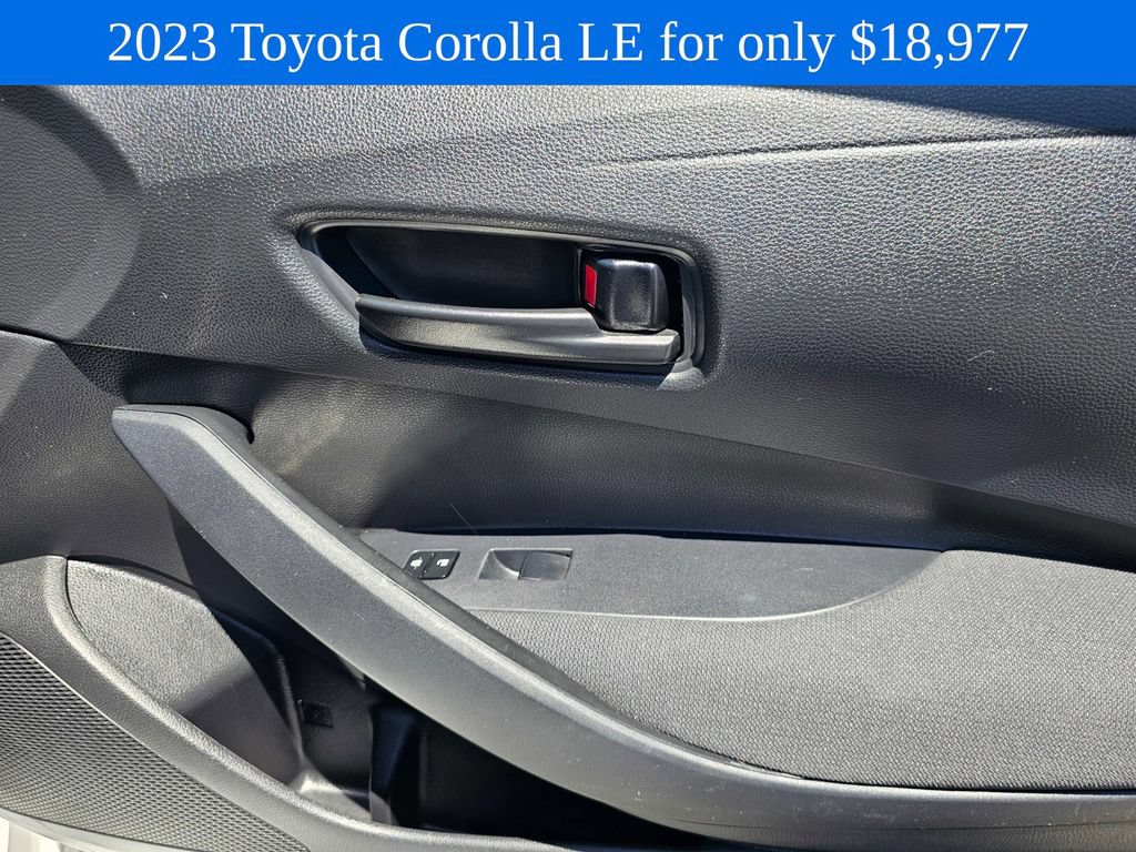 Used 2023 Toyota Corolla LE FWD image 10