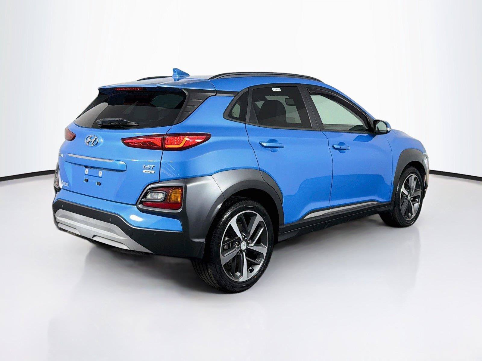 Used 2021 Hyundai Kona Ultimate w/ Cargo Package AWD/4WD image 11