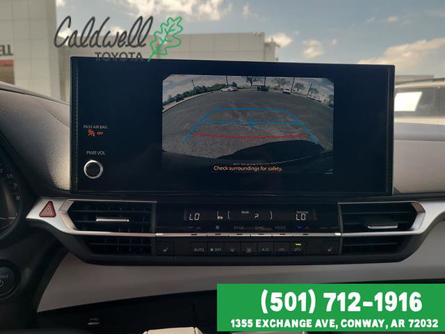 Used 2025 Toyota Sienna XLE w/ XLE Plus Package image 53