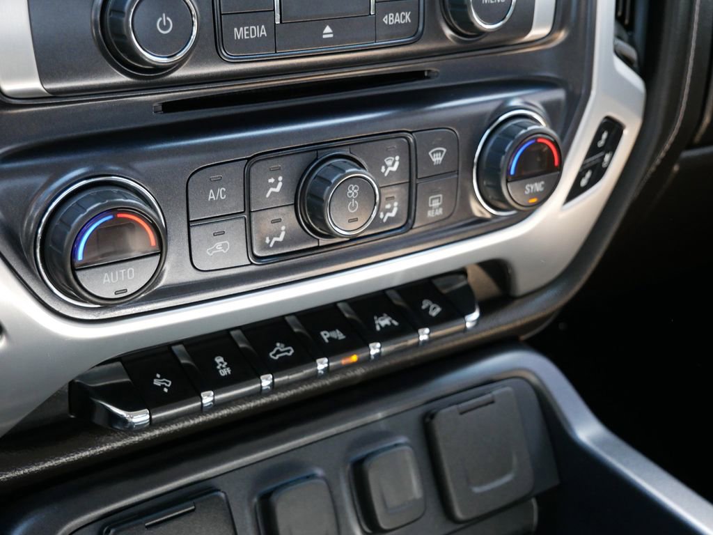 Used 2018 GMC Sierra 1500 SLT AWD/4WD image 25