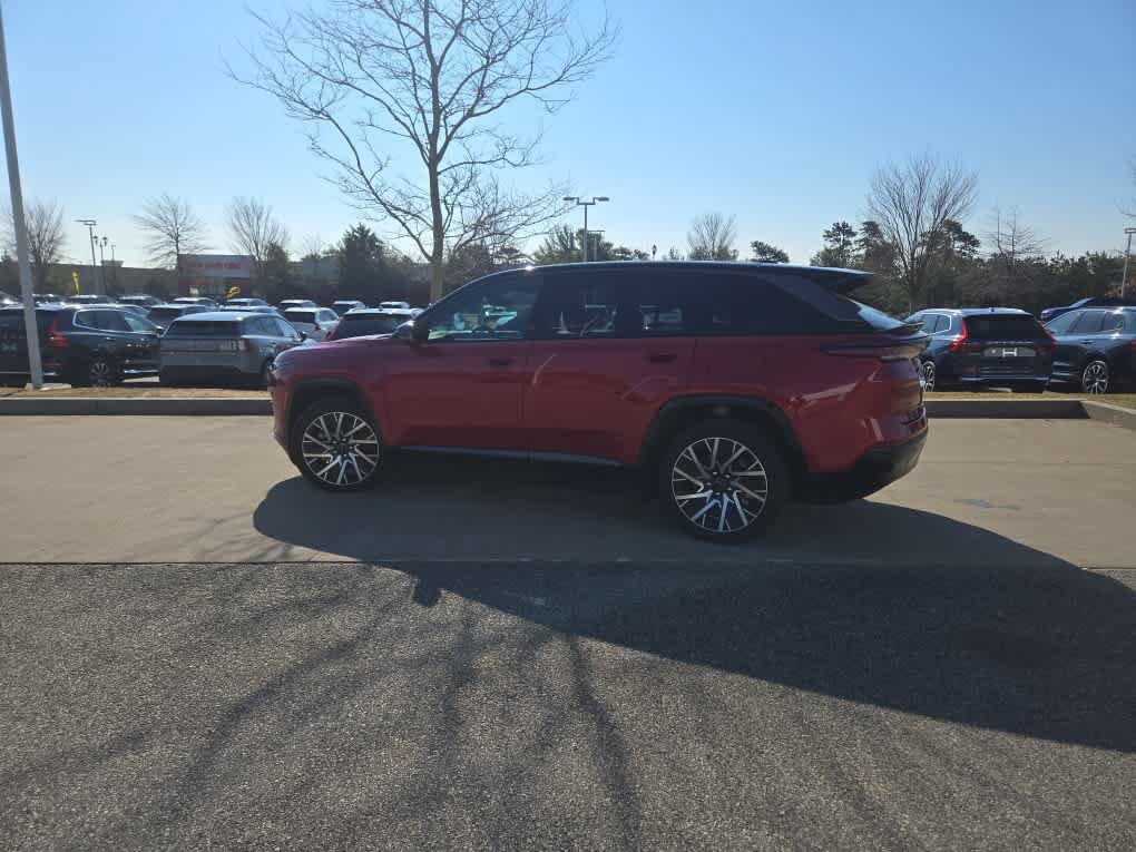 Used 2025 Jeep Wagoneer S Limited AWD/4WD image 5