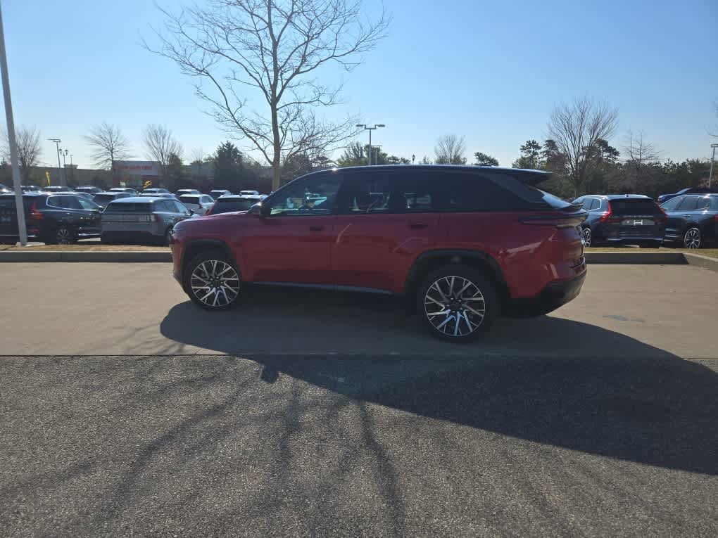 Used 2025 Jeep Wagoneer S Limited AWD/4WD image 5