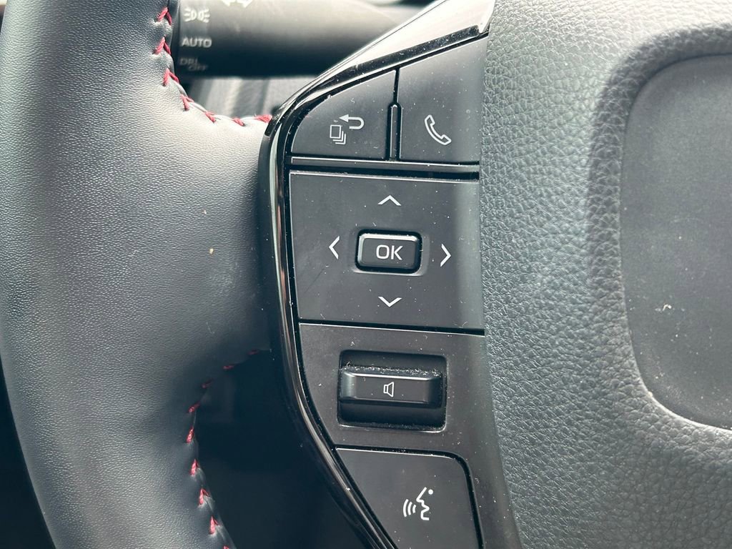 Used 2024 Toyota Prius Prime Premium w/ Advanced Technology Package image 41