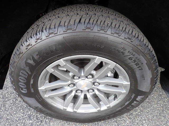 Used 2024 Chevrolet Colorado LT w/ LT Convenience Package II image 12