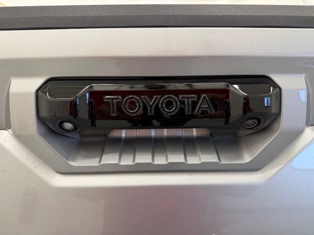 New 2026 Toyota Tundra Limited AWD/4WD image 38