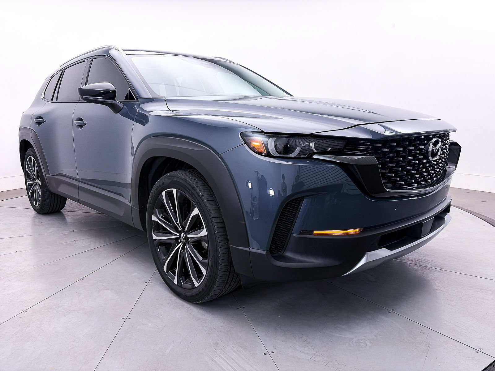 Used 2024 MAZDA CX-50 2.5 Turbo w/ Premium Plus Pkg AWD/4WD image 11