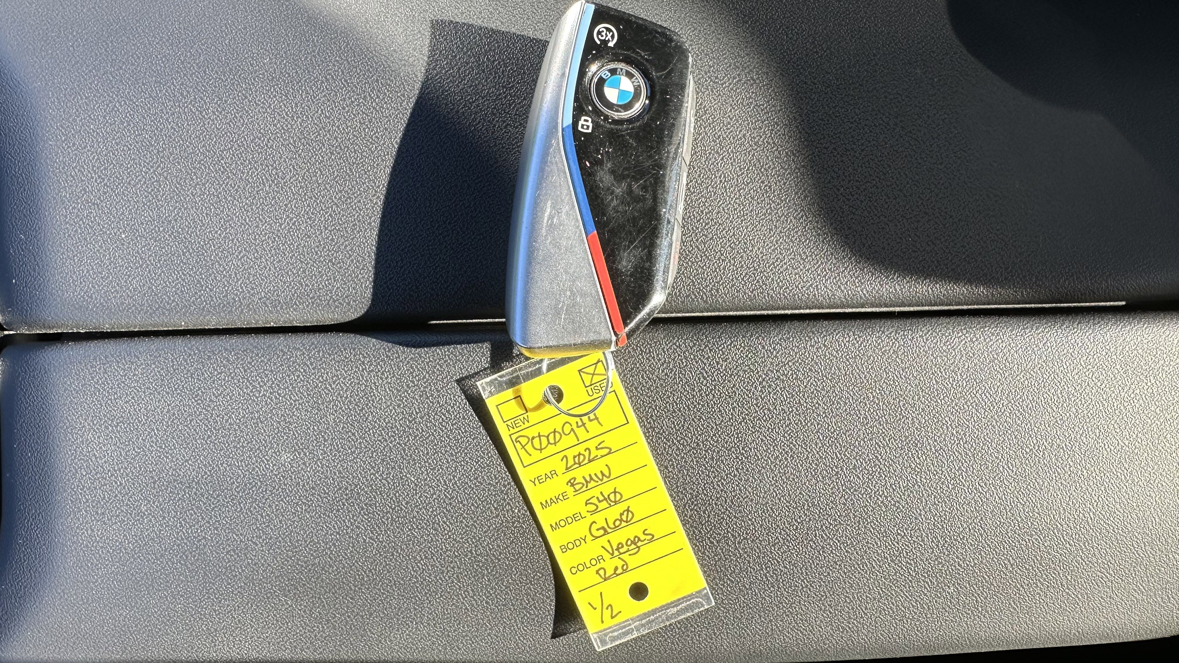 Used 2024 BMW 540i xDrive 540i xDrive w/ Premium Package image 35