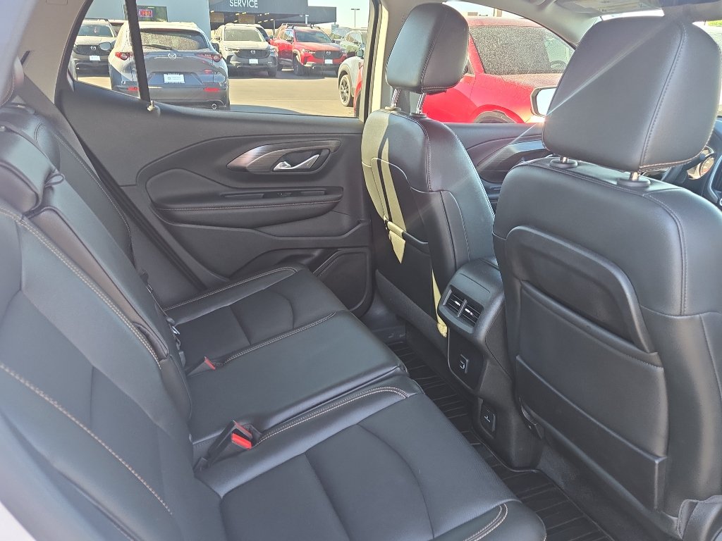 Used 2018 GMC Terrain SLT AWD/4WD image 17
