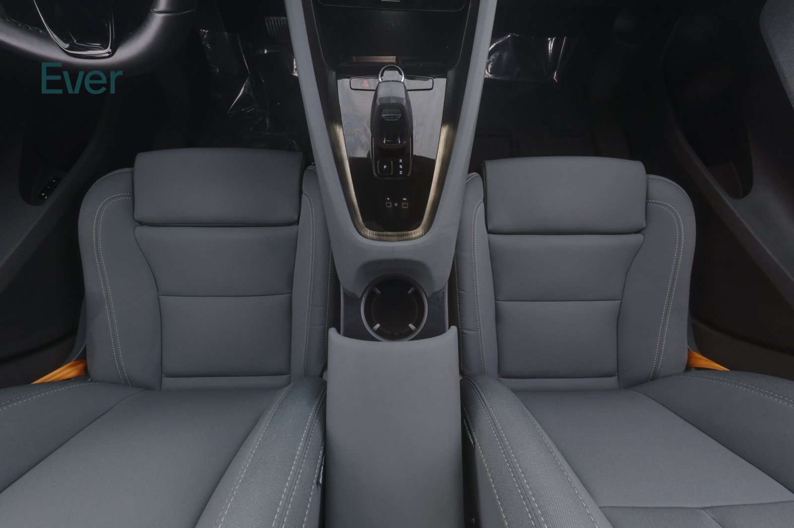 Used 2022 Polestar Polestar 2 w/ Performance Package AWD/4WD image 27