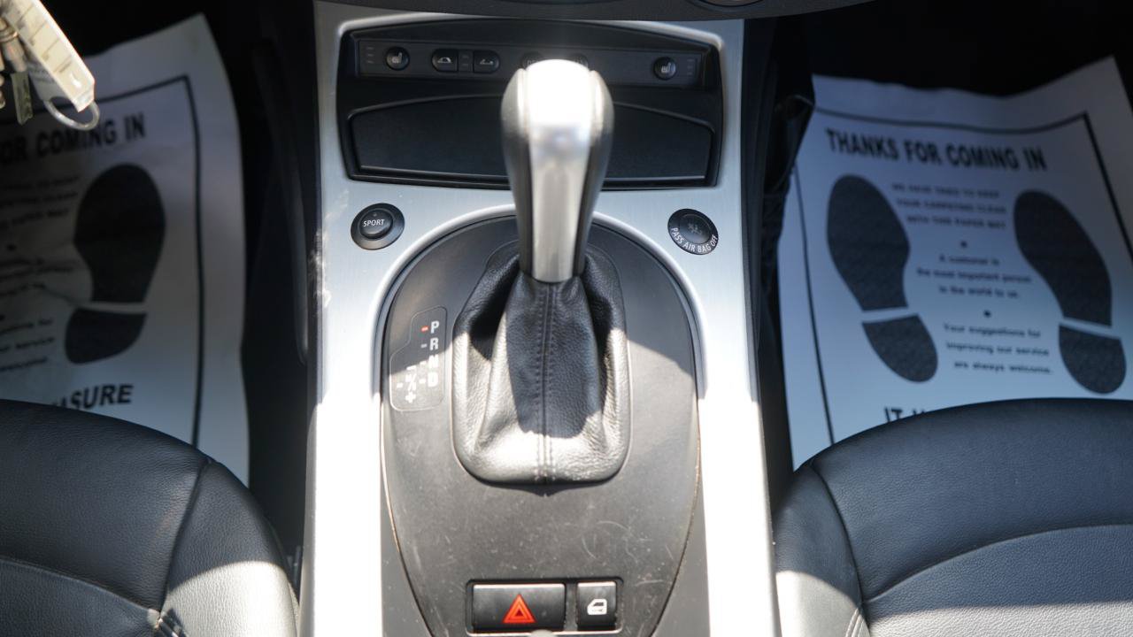 Used 2008 BMW Z4 3.0i w/ Premium Pkg RWD image 82
