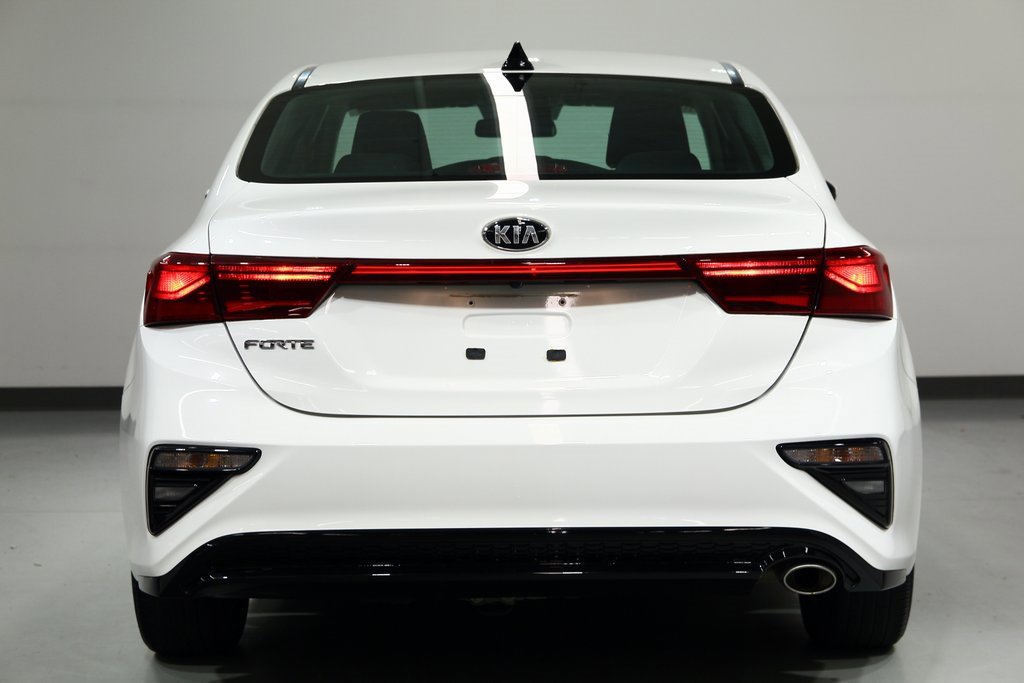 Used 2020 Kia Forte LXS image 11