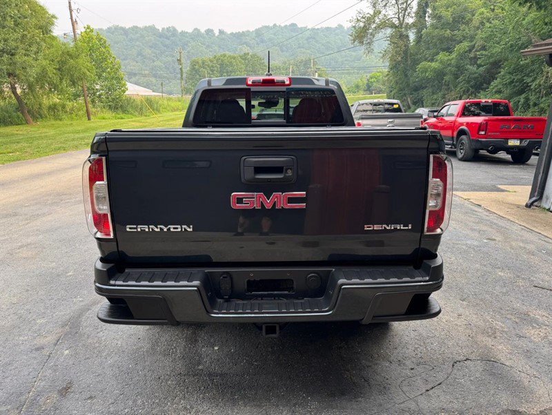 Used 2018 GMC Canyon Denali AWD/4WD image 5