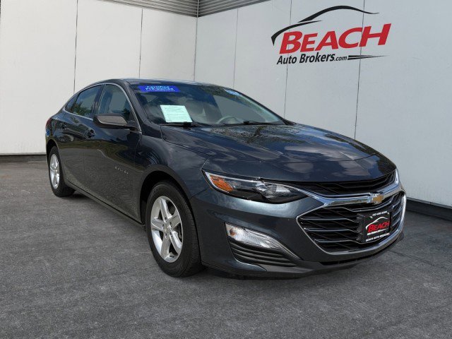 Used 2021 Chevrolet Malibu LS FWD image 1