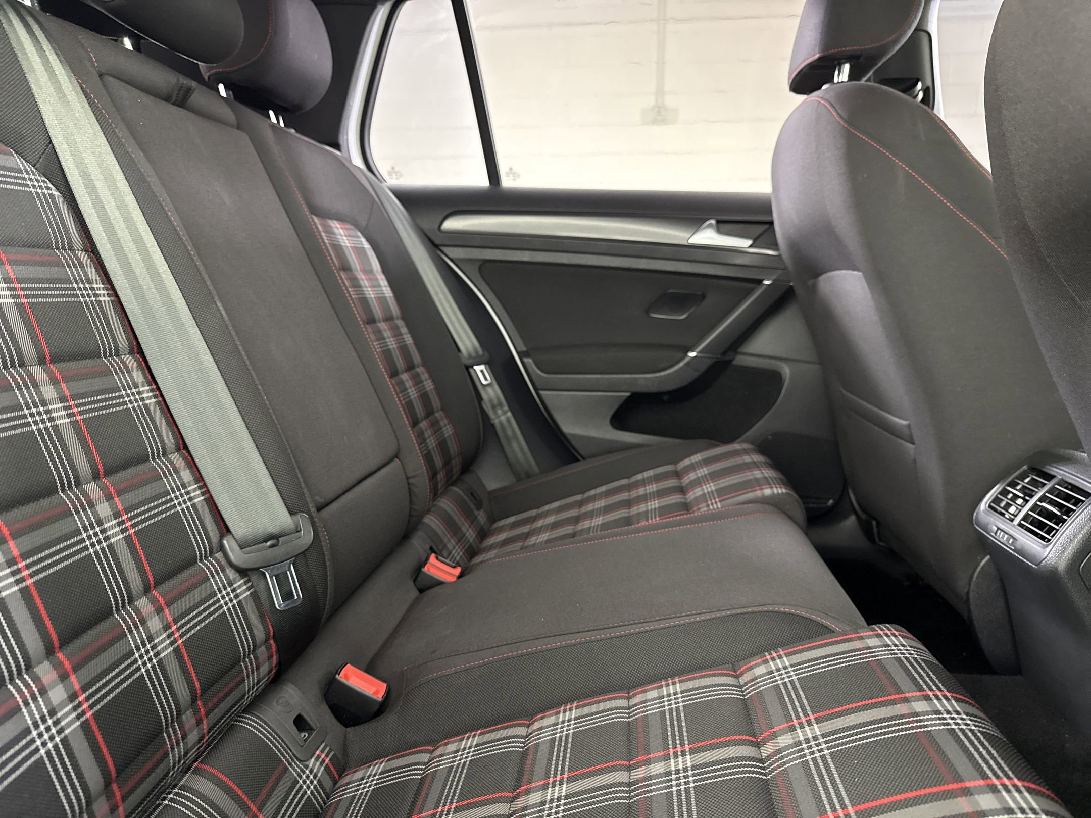 Used 2020 Volkswagen GTI S FWD image 25