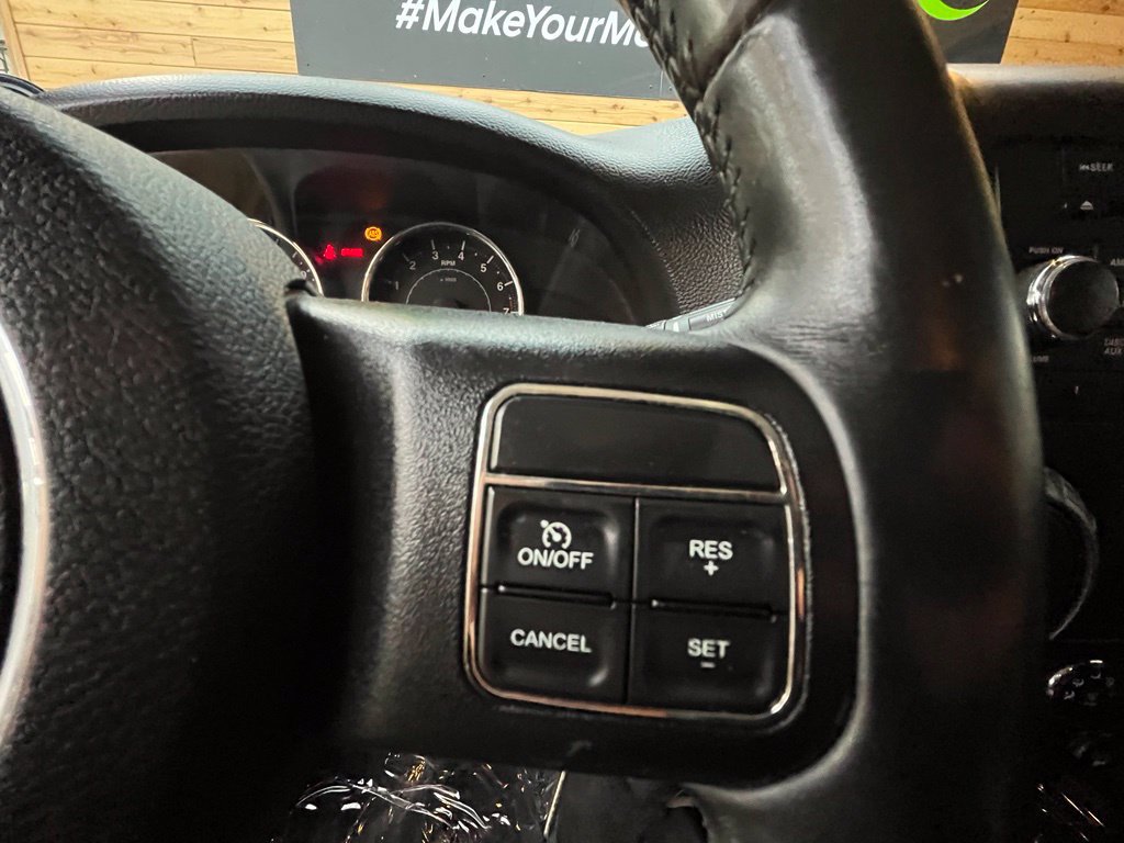 Used 2013 Jeep Wrangler Sport AWD/4WD image 29