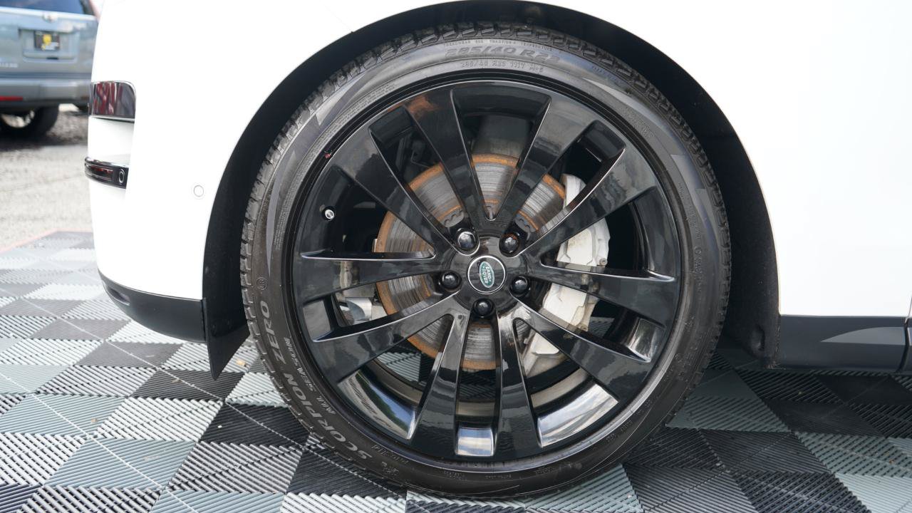 Used 2023 Land Rover Range Rover Sport SE AWD/4WD image 34