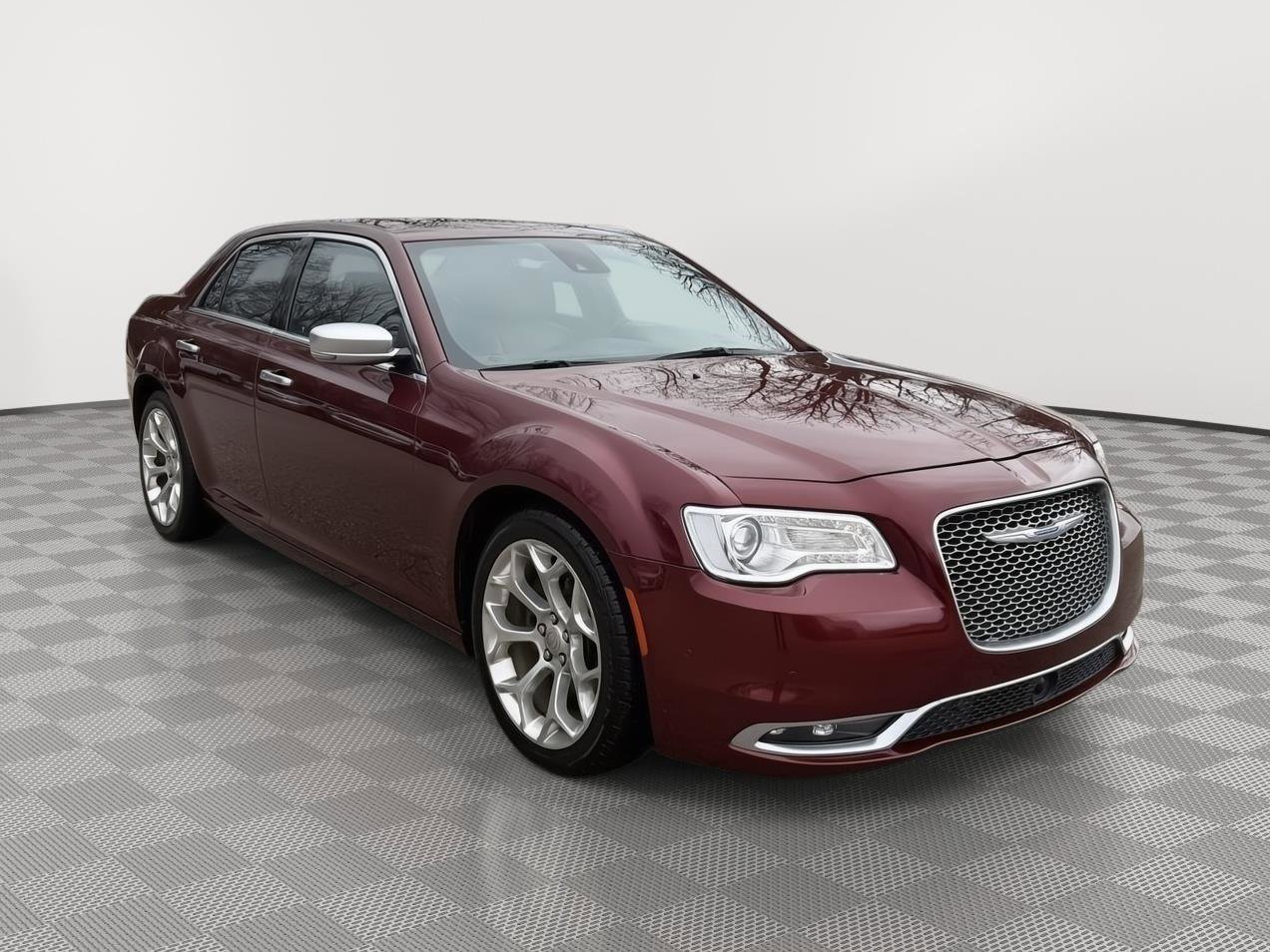 Used 2018 Chrysler 300 C w/ Sun, Sound & Nav Package image 8